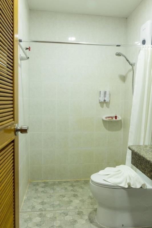 The New Villa Chaweng Plajı Dış mekan fotoğraf
